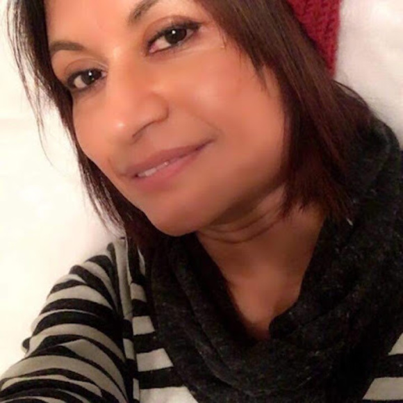 Meet your Posher, Susy - Picture 1 of 1